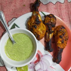 A picture of Chicken tangdi kabab.
