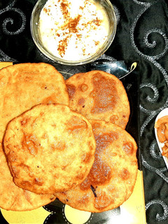 फूल गोभी की कचौड़ी (phul gobhi ki kachori recipe in Hindi) रेसिपी मुख्य फोटो