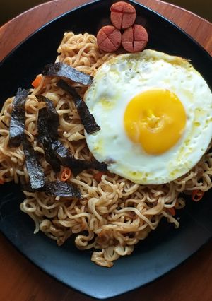 Foto resep Kreasi Indomie Goreng