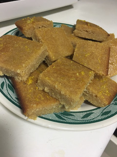 Una foto de Brownie de limón