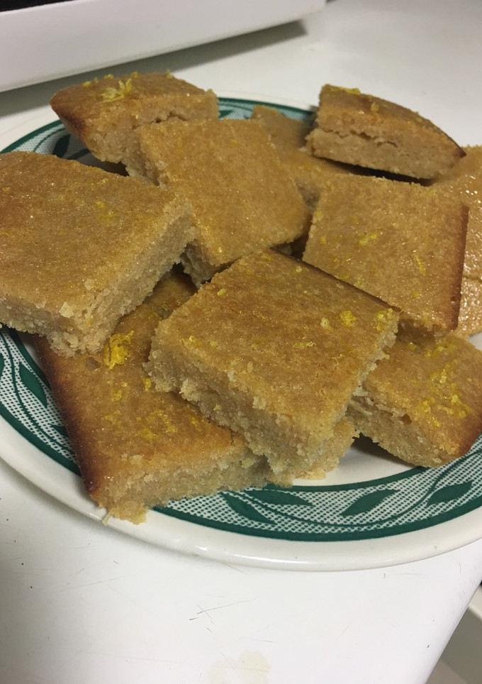 Una foto de Brownie de limón