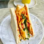 Sandwich trứng rau củ ăn sáng🥪