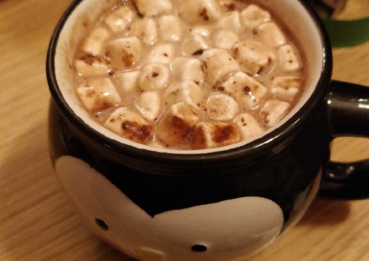 How to Prepare Jamie Oliver Rich and creamy hot chocolate