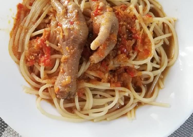 Bagaimana mengolah Seblak Ceker Spaghetti Mbledoss, Lezat