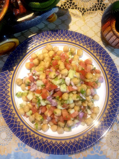 चना सलाद(chana salad recipe in hindi) रेसिपी मुख्य फोटो