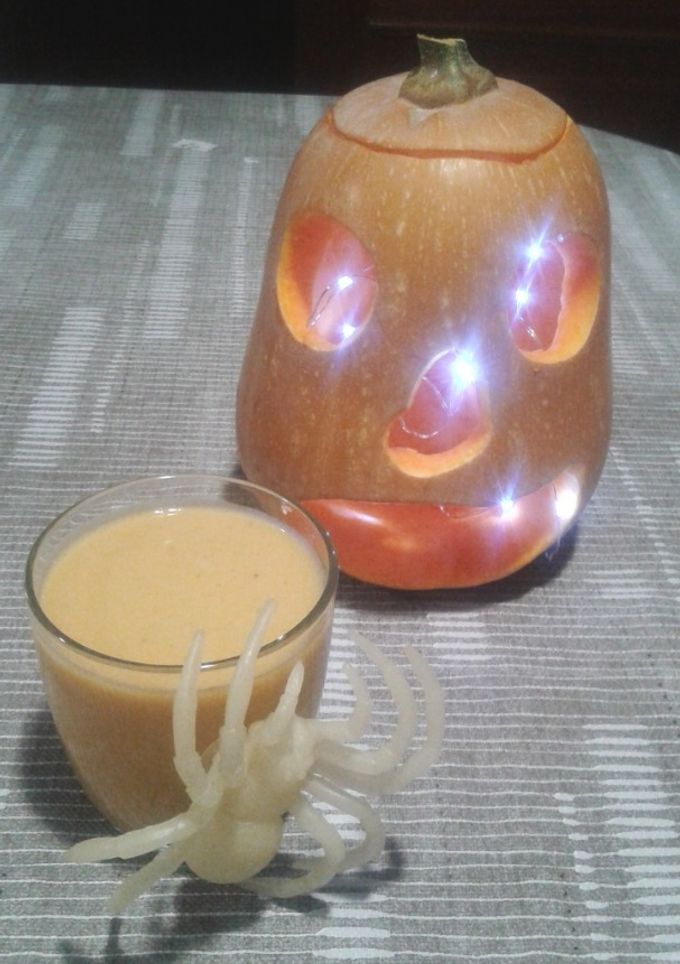 Una foto de Batido de calabaza y plátanos