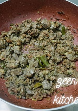 A picture of Keema Kaleji.