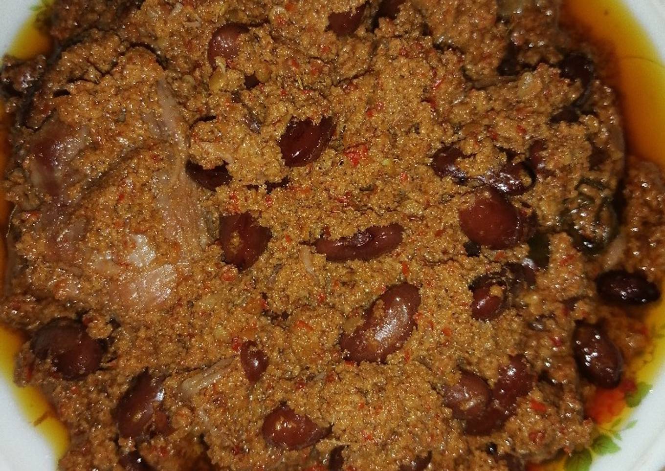 Rendang daging with kacang merah