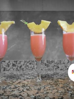 Una foto de Cocktail Media Luna