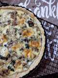 Quiche Lorraine (Savory Pie Mushroom & Spinach) Tanpa Cooking Cream