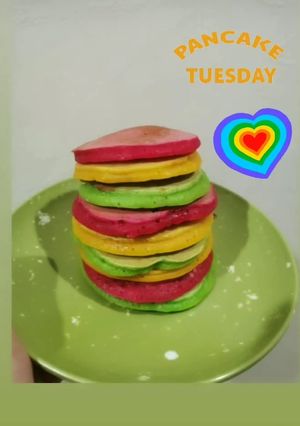 Gambar Pancake Rainbow