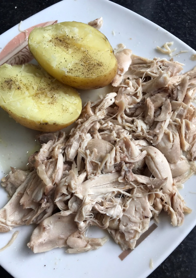 Una foto de Muslos de pollo en olla express