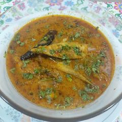 A picture of Fish curry.