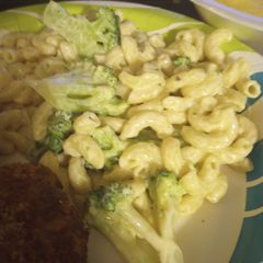 A picture of Steamed Broccoli and Pasta Alfredo.