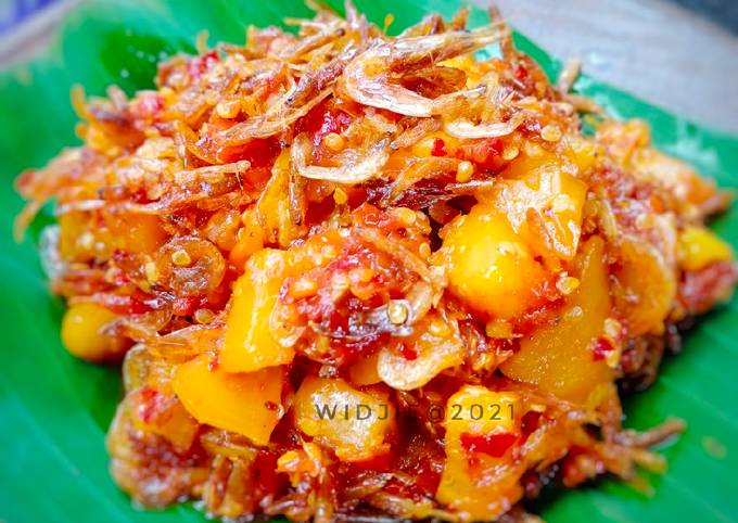 Resep Sambal Terong Asam Rebon Kering Sambal Taring Oleh Widjie Astuti Cookpad