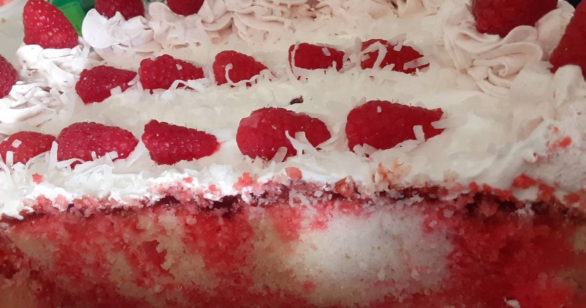 Delicious Raspberry Zinger Cake