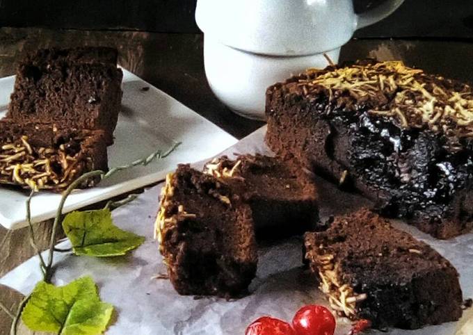 Cara Membuat Brownies Panggang Coklat Lumer