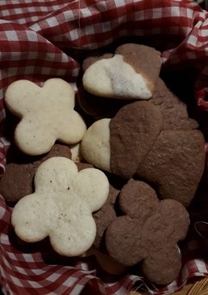 Una foto de Masitas de chocolate, de vainilla y marmoladas 👐