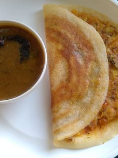 झटपट रवा ढोसा (jhatpat rava dosa recipe in Hindi) रेसिपी मुख्य फोटो