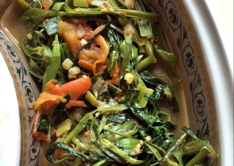 Resep Cobek Kangkung oleh Gita Putri - Cookpad