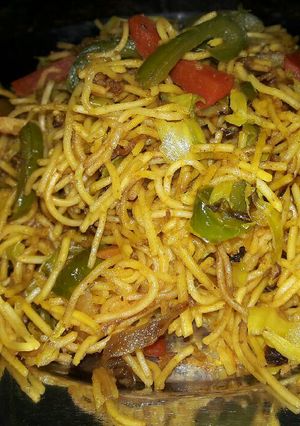 A picture of Veg Chowmin.