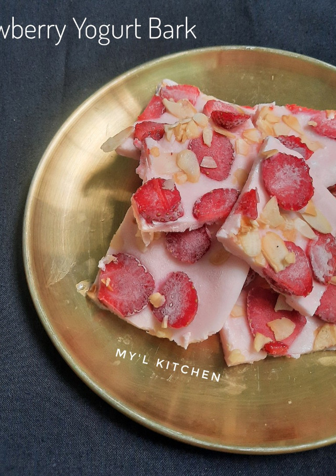 Foto resep Strawberry Yogurt Bark