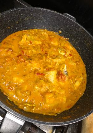 Une photo de Curry de merlan