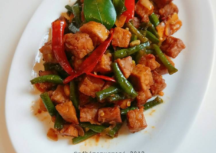 Langkah Membuat Tempe Orek Kacang Panjang Anti Gagal