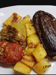 Φωτογραφία της συνταγής Τα γεμιστά της γιαγιάς (με ρύζι)