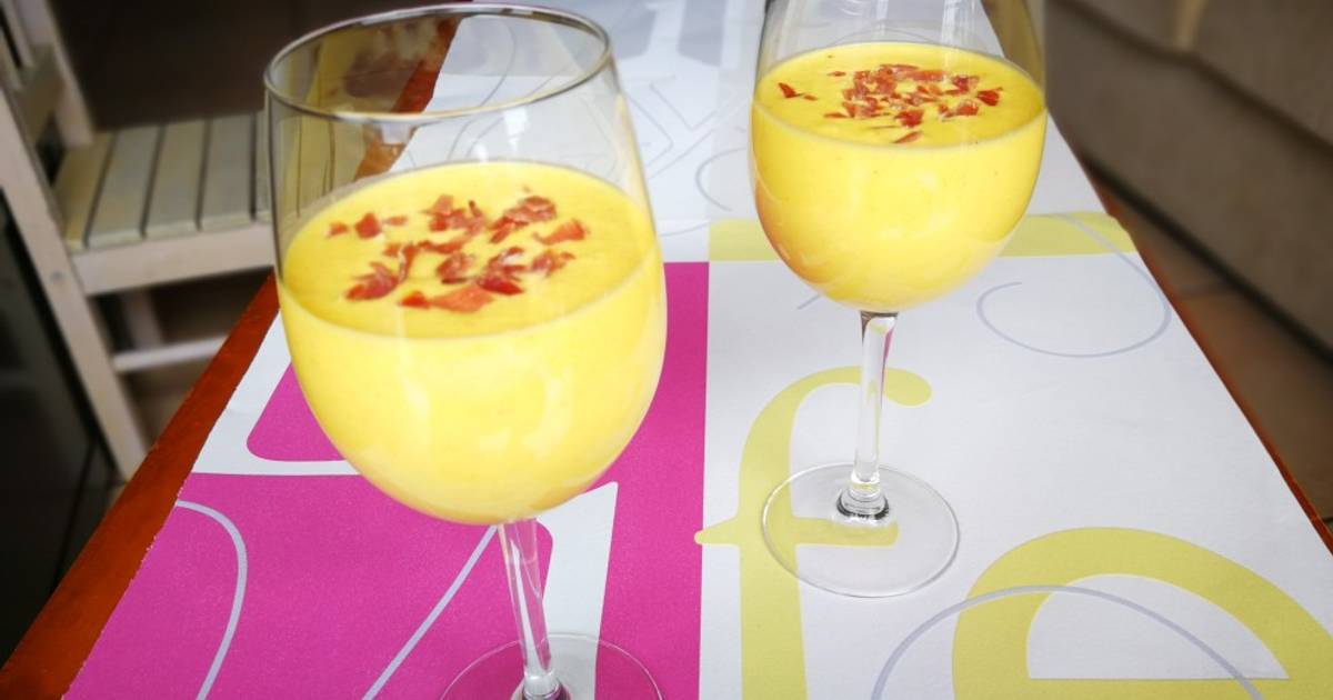 Gazpacho de mango con jamón curado Receta de 