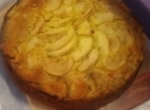 Una foto de Torta de manzana muy suave. Fácil