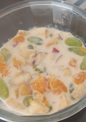 फ्रुट सलाड  रेसिपी चे मुख्य फोटो 