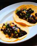 Tacos de azukis, aguacate y mango 🌮