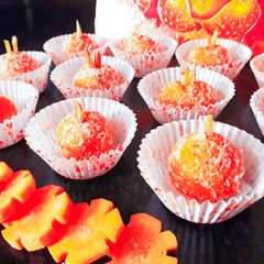 A picture of Carrot coconut ladoo.