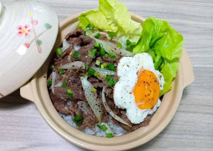 Cách Làm Món Gyudon - Cơm Bò Xào Kiểu Nhật Của Diepngocnguyen - Cookpad