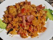 Una foto de couscous con bacon