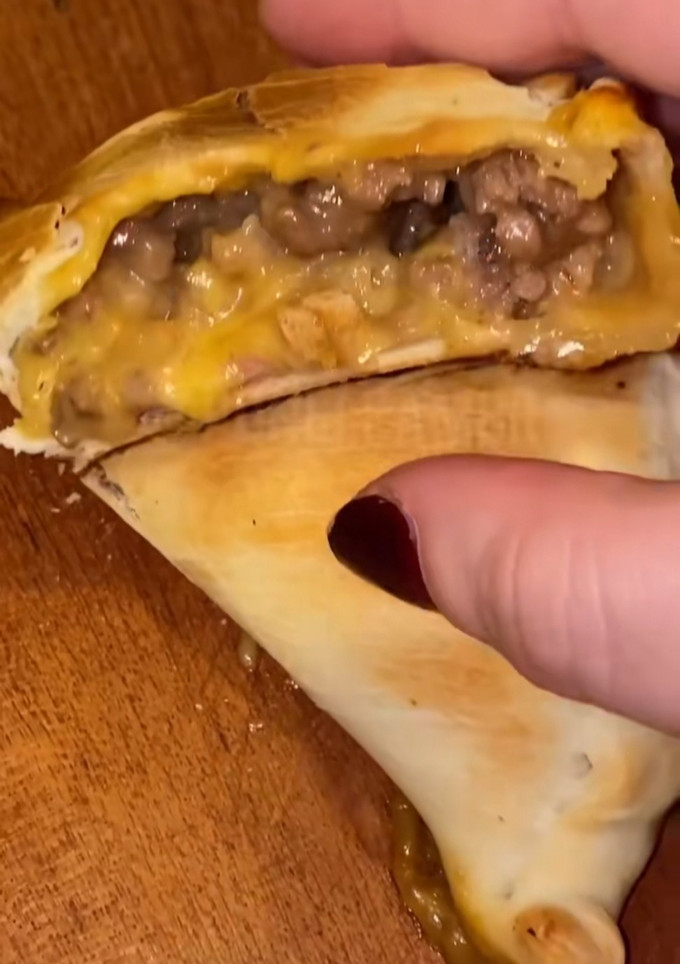 Una foto de Cheese burger 🫶🏻