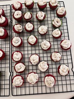 A picture of Red Velvet Mini Cupcakes.