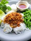 ขนมจีนน้ำพริกน้ำย้อย มีสูตรน้ำพริกให้ด้วยค่ะ