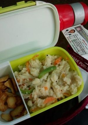 সুজির উপমা রেসিপির প্রধান ছবি