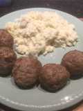 Keppes con puré de coliflor