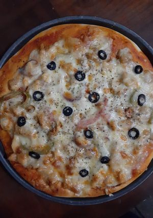 A picture of Chicken Fajita Pizza.