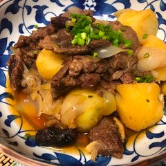 A picture of Japanese Beef Potatoes.