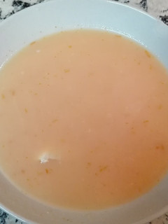 Una foto de Sopa de rodaballo en thermomix