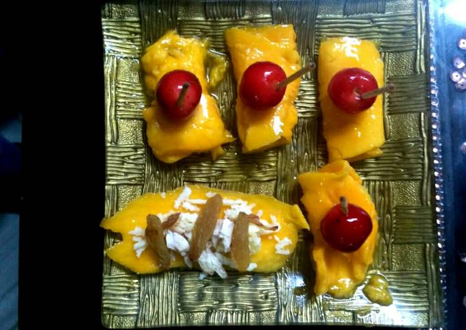 Mango khoya Roll