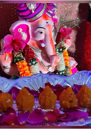 A picture of Boondi Modak.
