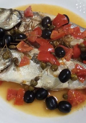 Foto di Spigole alle olive nere