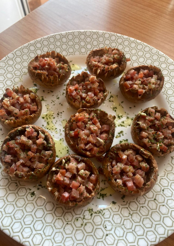 Una foto de Champiñones rellenos