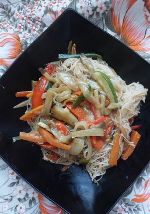 Foto di Vermicelli con verdure