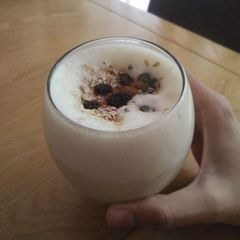 A picture of Almond Milk Banana Oatmeal Smoothie.